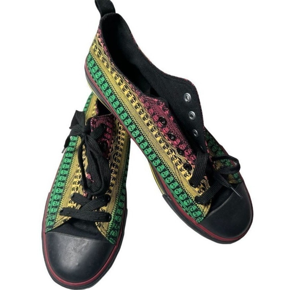 Hot‎ Topic Rasta Skull Print Canvas Sneakers Unisex Mens 9 Womens 11 Low Top